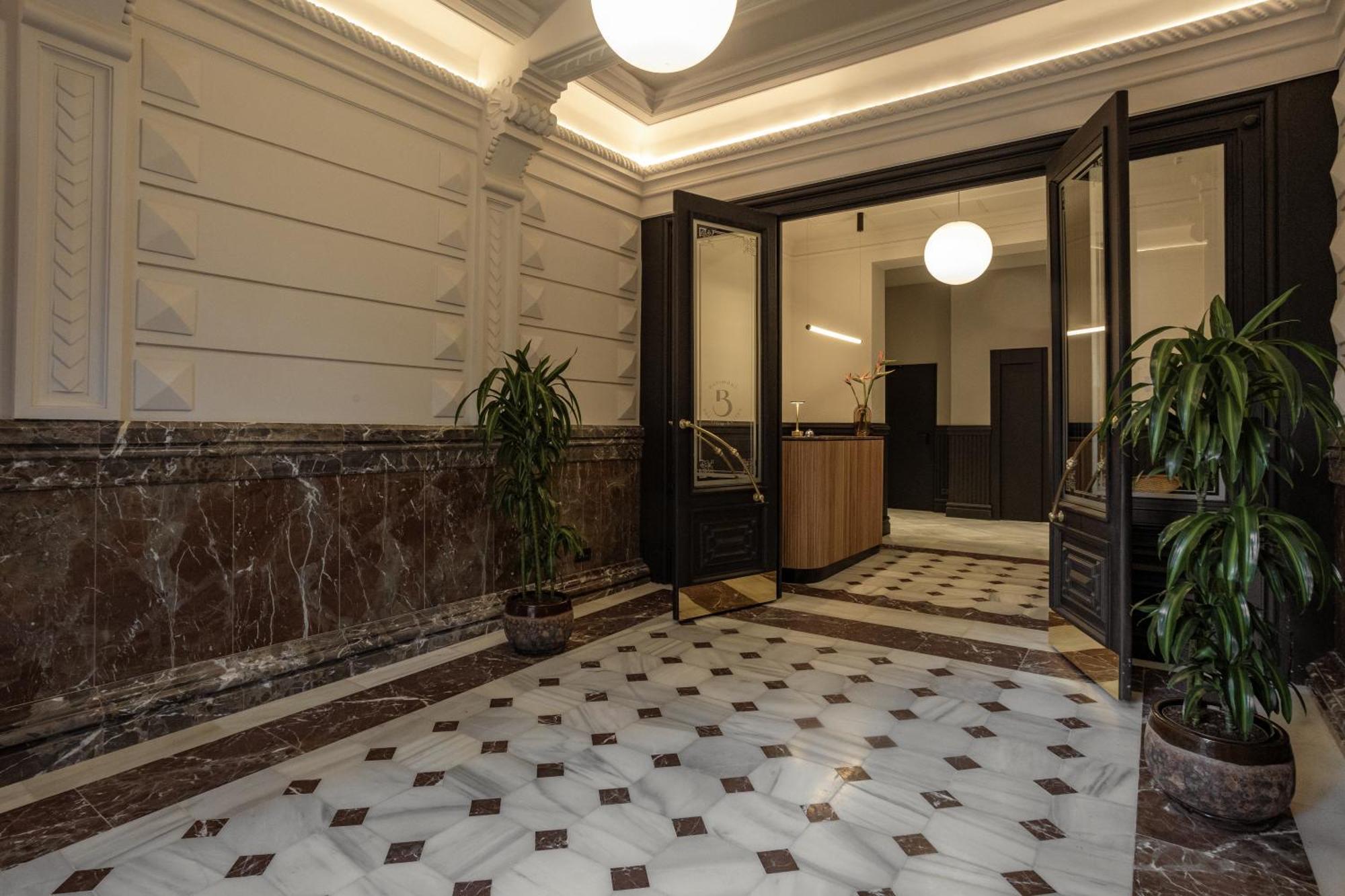 Batimont & Apart-hotel Bilbau